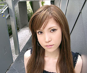 Bettyson_Walker's profile picture. So who's gonna tweet me first?