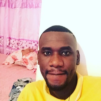 very gentle with people like me, do not judge me loved to know. muito gentil com as pessoas que me gosta, nao me julga entes de me conheçer...................