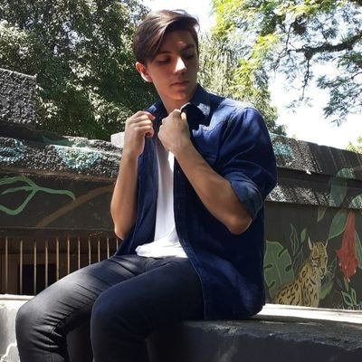 IceLegacyBitch's profile picture. don't know how it works. kappa