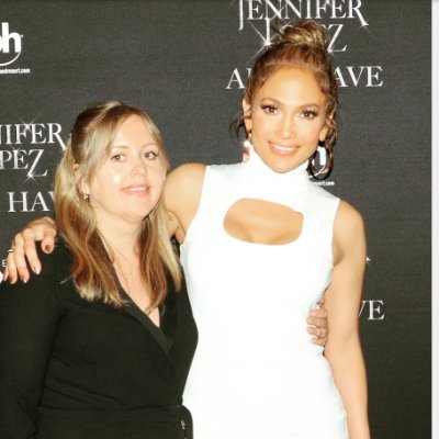 Jlo fan & maternity nurse.