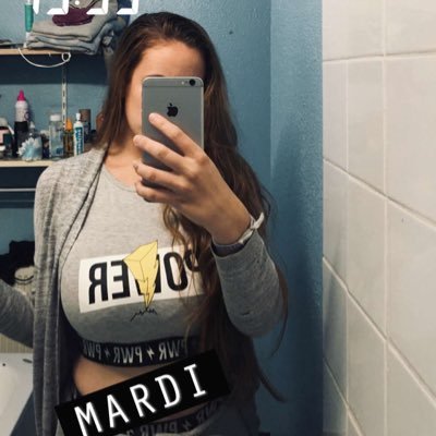 Loly_dct's profile picture. Lolita / 23ans / France