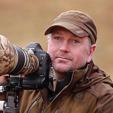 Scottish/British Wildlife photographer based in the Cairngorms National Park. New book 'Chasing the Deer’ ,available now.