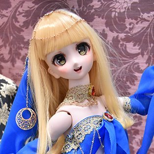 Mys_Clo's profile picture. 40~70cmドール向けドレスを作っています。FBRお気軽にどうぞ(∩´∀｀)∩ TL追えてないのでFBは気まぐれ。各種リンクは↓に纏めました。うちのお洋服着用写真掲載の際には【 #ミスクロファッション 】のタグをつけていただくと大変嬉しいです🙏✨