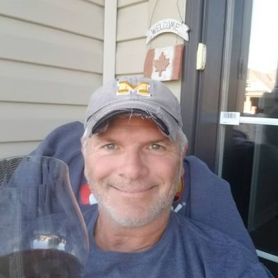 husband, father, basketball/baseball fan, retired firefighter refired as an instructor. Oh.....and lover of #wine and #NorthernIreland