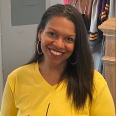 IG @withgraceandgrapes blog. Director, Strategic Communications, KABOOM! Proud DC Dweller. Lover of communications for social good.