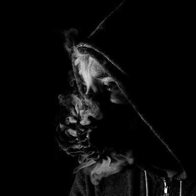 Wibarortm's profile picture. Programador, karateka, viciado y loco por la música.