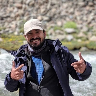 rachitdogra92's profile picture.