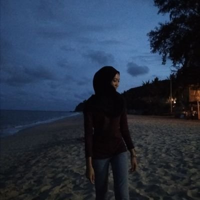 _owhpieeeee's profile picture. Thereโs thing you can never handle, so you let God.