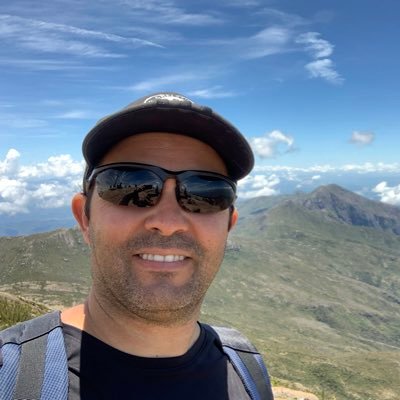 Gilberto1980's profile picture. Apaixonado por viagens e Rádio. Adoro aprender como as pessoas se comportam.