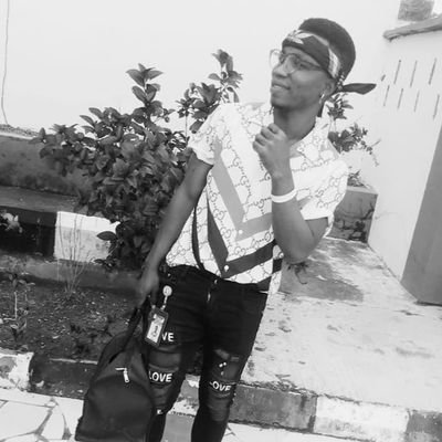 I am official HONESTKID an upcoming Nigerian artist I am 20years old I am an indigen of ondo state of Nigeria I was born and brought up in the ise akoko ondo st