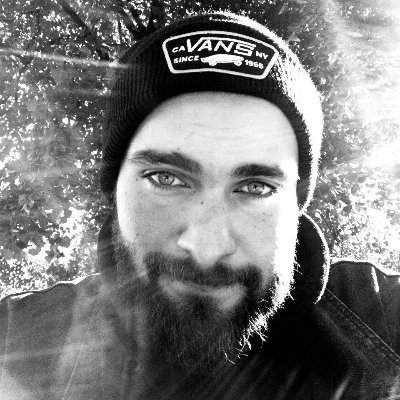 Samuel_Hofer_'s profile picture. 