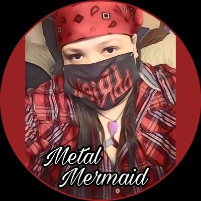 My Art: https://t.co/x4GgtMYgB7 ♡ #GraphicsDesigner #VarietyStreamer #CraftyMermaid #Mermaid #ResinArt #EpoxyResin
::Fish are friends. Not food::