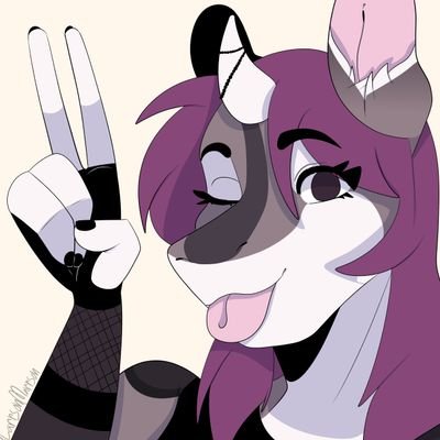 LLumie_'s profile picture. 🔞 | Non-binary | They/Them | 22 | Bi 🏳️‍🌈 | Pfp by @LarrsonMarrson |