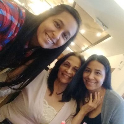 EldaLara10's profile picture. Elda Lara