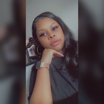 🌺 28 ♊️ mommy of 2🎀 Bs in Psych 🎓 MBA 🎓 natural hair connoisseur ➿ SC: 📸aslove112814 IG: niawiththecurls owner @thecurlhaven 🥰