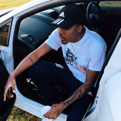 ai_akitsi's profile picture. 