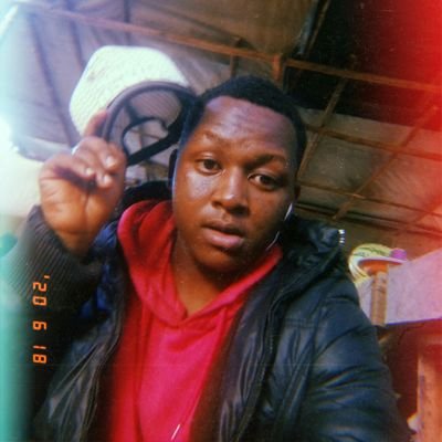 I spent a really long time on this bio😢
#Kenyan trapper#good vibes