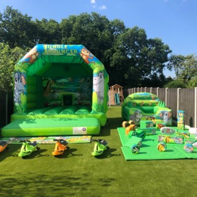 Soft Play & Bouncy Castle Hire for any type of function covering Essex, London and the surrounding areas. We are here to keep those little ones entertained 😊