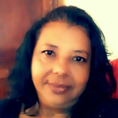 silvaniamirand4's profile picture. 