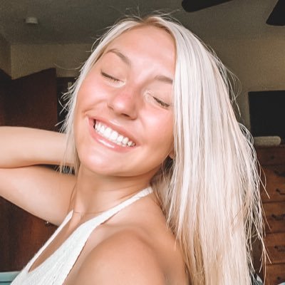 evanbour888's profile picture. 