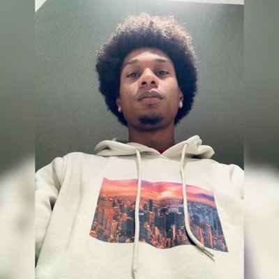 Mixedd_Skater's profile picture. 