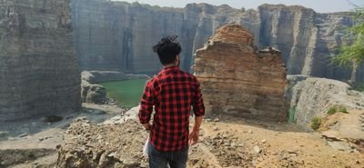 AmarKum19075219's profile picture. 