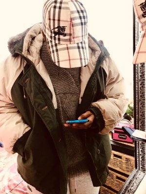 Kebone26705919's profile picture. Art is food for one's soul..