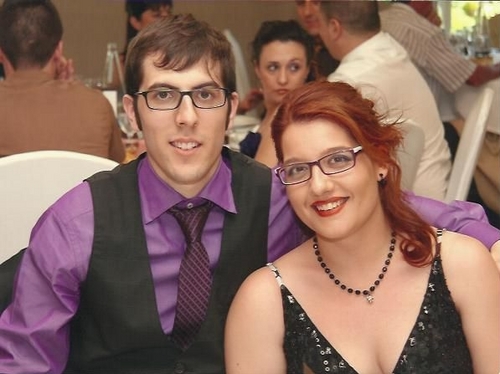 vizdomine's profile picture. 