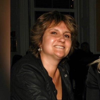 Independent Director & Producer
COO of breakout online Fundraising platform
Music, Theatre & Film fan 🎭 🇬🇧