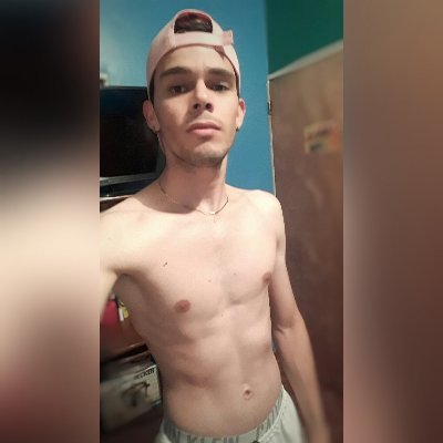 Jhoel_Farias's profile picture. Lo que tengo que decirte es bien sencillo: Contigo lo quiero todo y sin ti no quiero nada