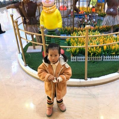 zhan05341764's profile picture. urologist，focusing on Ultrasound guide of PCNL, bladder cancer