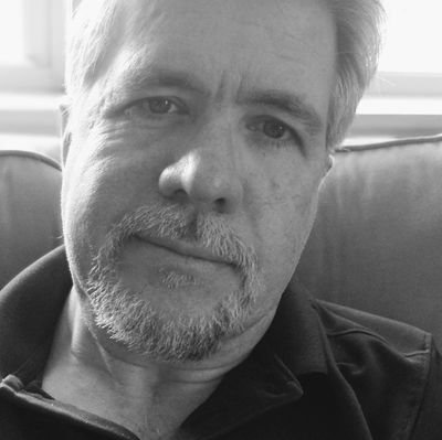 worthington_ber's profile picture. Just some guy sitting somewhere and reading something.