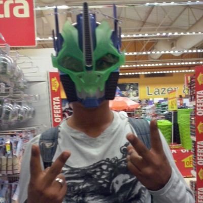 VinciusUcha3's profile picture. •Wiccan 
•2.4
•Casado com a mulher mais perfeita do mundo 👸🏻❤️
•produtor/diretor: insta (nevesproducoes)
•músico 🎶 
•let's do this 🌎🚶🏾2K20 💥