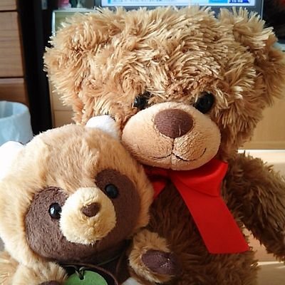 奄美大島出身。シマ関連の事が大好きです。自然を相手に仕事してます。2020秋に息子(1年間育休@奄美)、2025夏に娘誕生(2025.07~育休中)。息子と一緒におさるのジョージを観るのが日課です。周りの方々に支えられながら、子ども達と共に日々成長中です。第12期満開部🌸