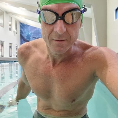 American songwriter who's connecting life's pieces to musical phrases. Patriot, Triathlete, Marathoner who’s passionate about everything for 5 minutes.