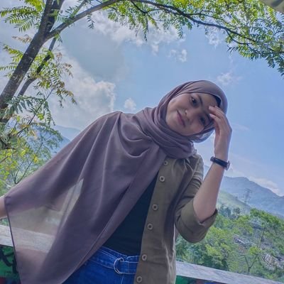 nurkhoiriah34's profile picture. 