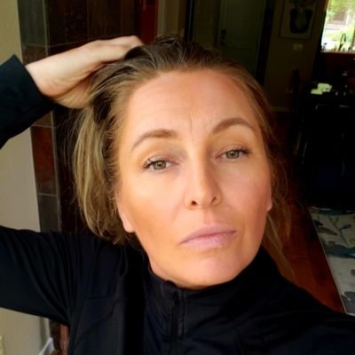 TheRealBogusia's profile picture. 