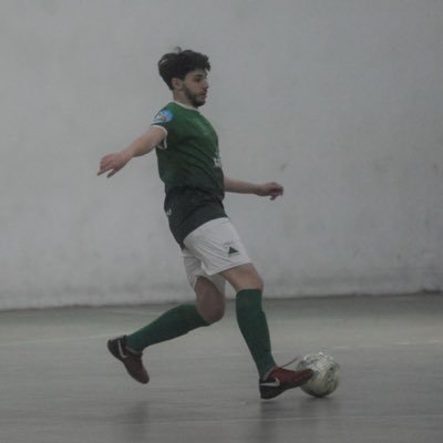 ex @manurealj, cuervazo, futsalero al tope, messista, contra de friends, practicante de the office