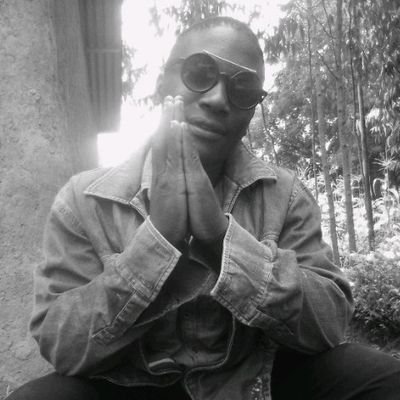 DavisMoven's profile picture. mr kingg👑👑👑