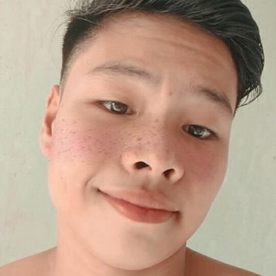 ball is life🏀
15y/o🇵🇭