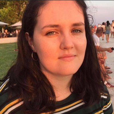 Classics teacher and language enthusiast. Likes Linear B and long walks round the Piraeus. ☘️ in 🇬🇧