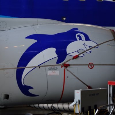 社会人5年目。飛行機・酒・ディズニー・カメラ・Aimerを主成分に生きてます。
