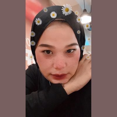 Wanita Muda
