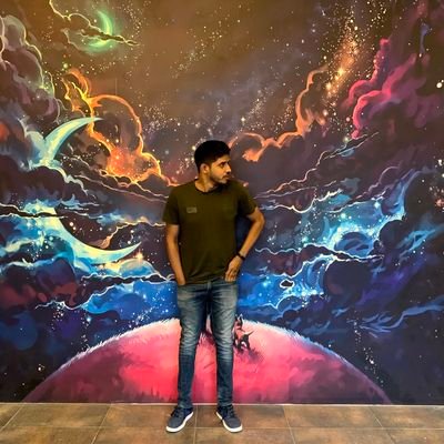 tejeshreddy__'s profile picture. Thinking through my fingers ✌🏻