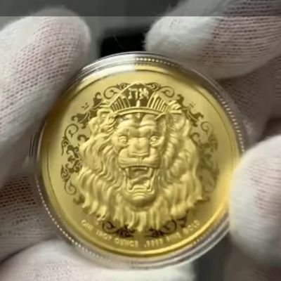 Educating others since 2015 about the coming economic collapse and how to protect yourselves from the banksters with Gold and Silver...
.