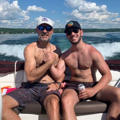 zcuse_323's profile picture. Naz DPT