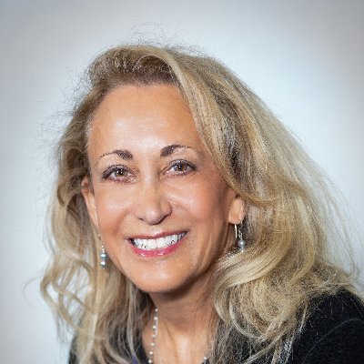 CMO @LifeMovesOrg. LifeMoves is dedicated to helping homeless families and individuals move to stable housing. Previously @Apple, thrives on societal impact