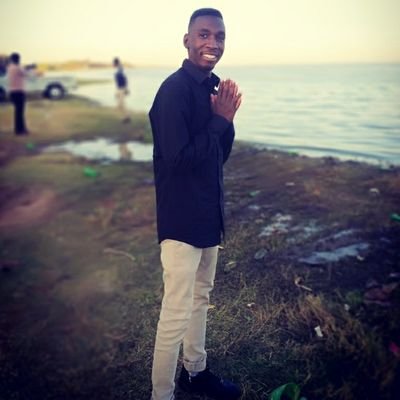 hemaid_abu's profile picture. ‏‏احُـتْرَمٌ تْحُرَمٌ....تْصّـدِقً تْرَزُف!َ*
ابّتْسـِمٌ تْوَجْرَ....تْوَاضُْع تْرَفـَْع♡*

         مٌْعادِلُهُ   الُحُيَاة❥ِ