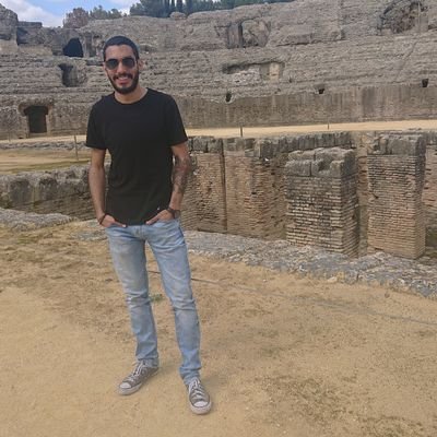 adrian_quijije's profile picture. 