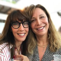 Sisters Cracking Up (@sisterscracking) 's Twitter Profile